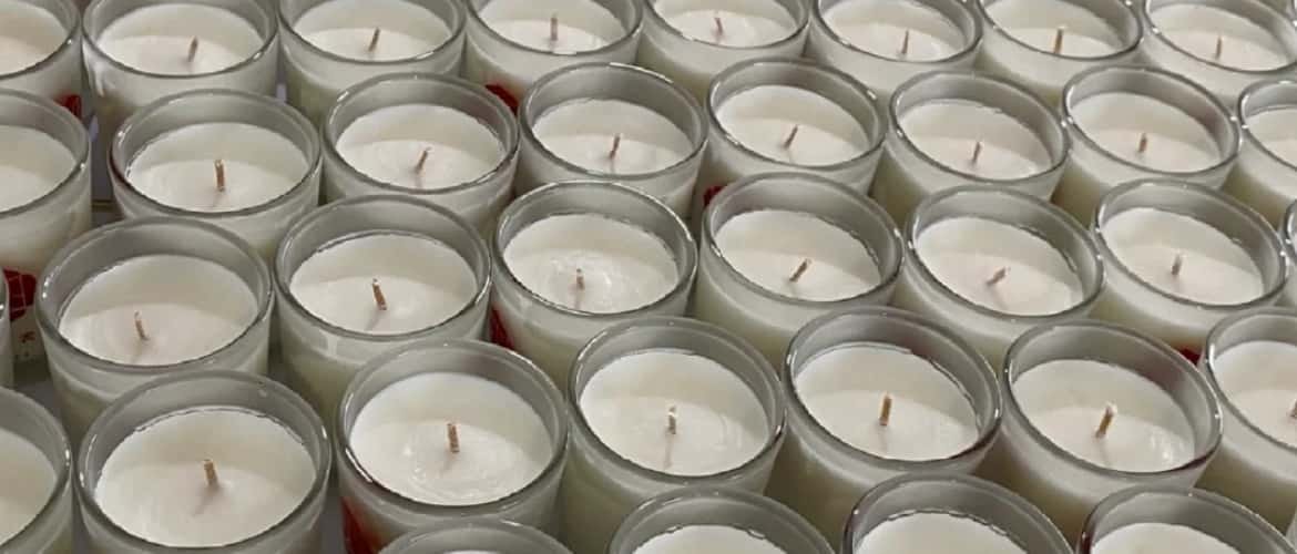 Scented candle manufacturer